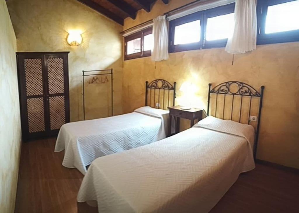 Casa De Arcos Mocanal