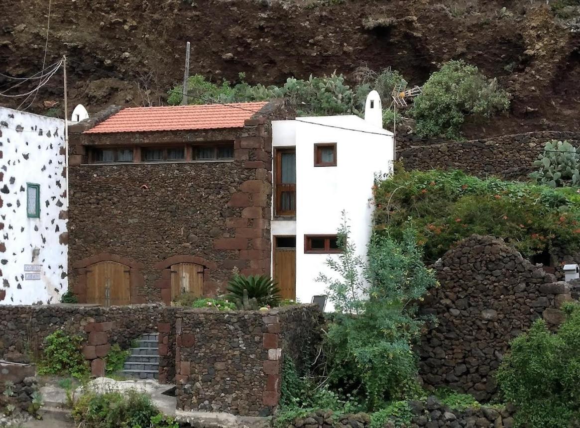 Casa De Arcos Mocanal